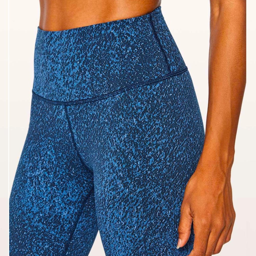 Lululemon Wunder Under HR